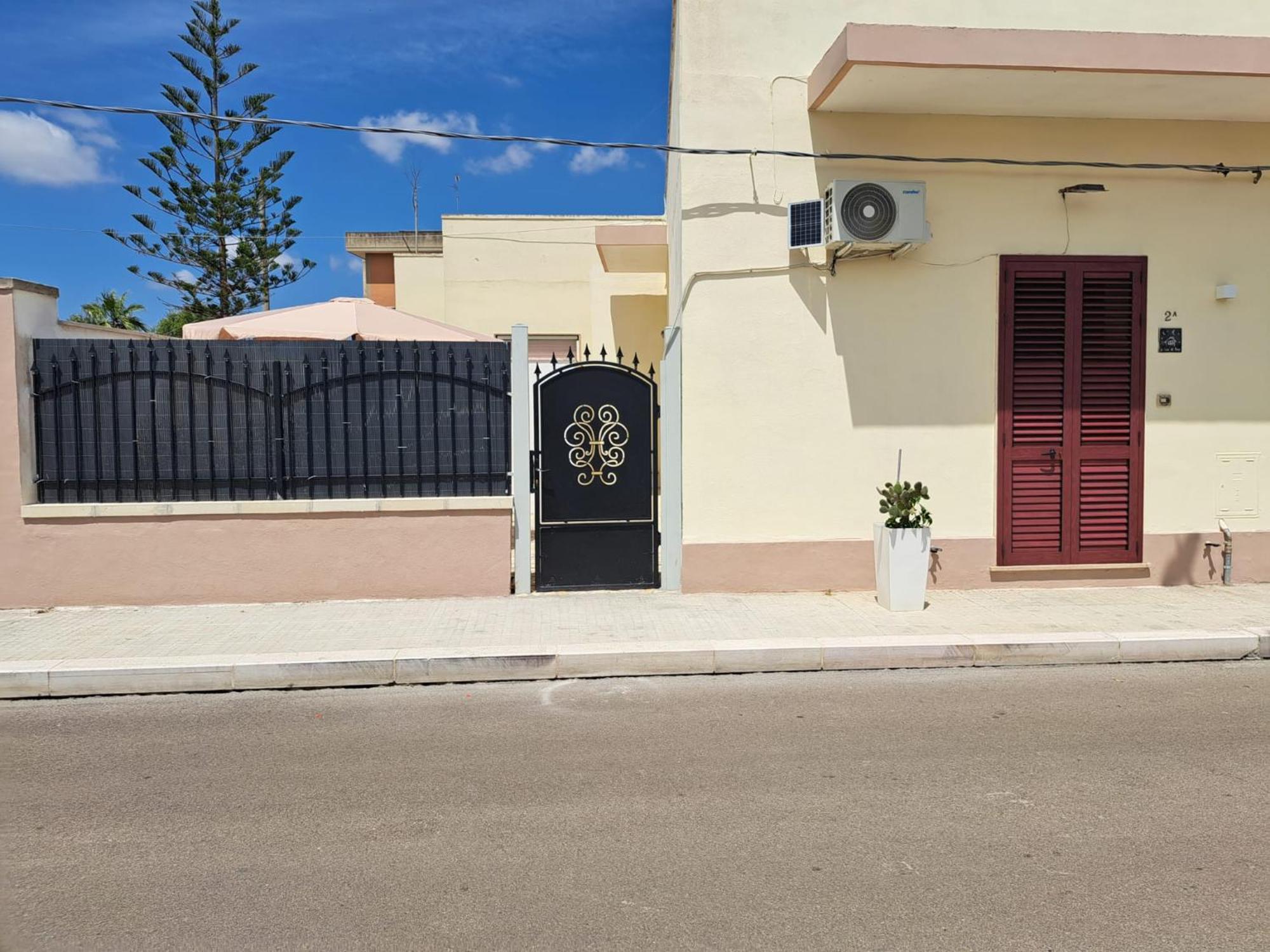 La Casa Del Borgo Villa Lecce Exterior photo